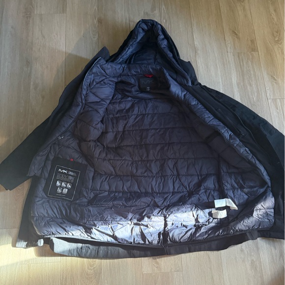 Micheal kors Men’s parka puffer jacket. - Picture 2 of 4
